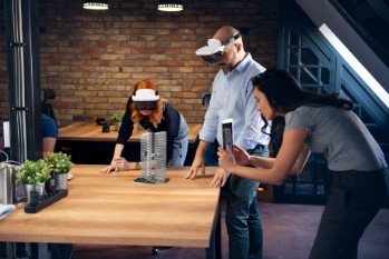 immersive-AR-office-thumbnail1.jpg