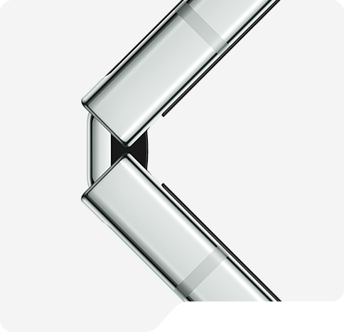 Image showing the zero-gap hinge on a Galaxy Z Flip5