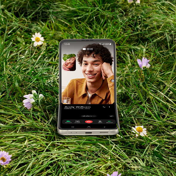 Chat with no hand, Flex mode enables easy hands free video chats on the Galaxy Z Fold 3.
