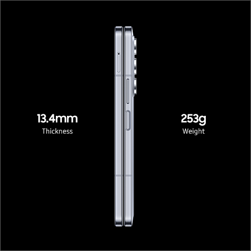 Image showing side-on view of a closed Galaxy Z Fold5